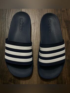 Adidas Sandals Kids size 4 Adilette Slip-on Slides Navy Blue/White